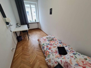 Fantastic Waw - O13 Room E